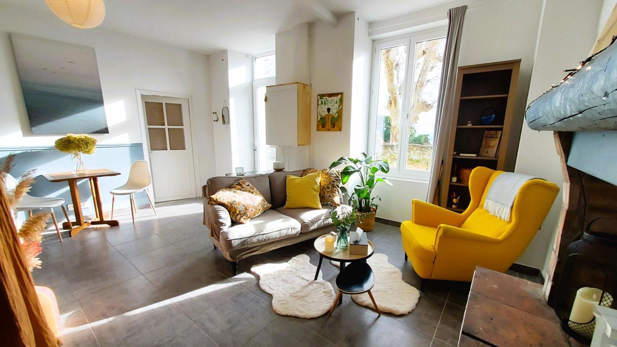 L'Appartement De L'Arche Châteauneuf-de-Gadagne Exterior foto